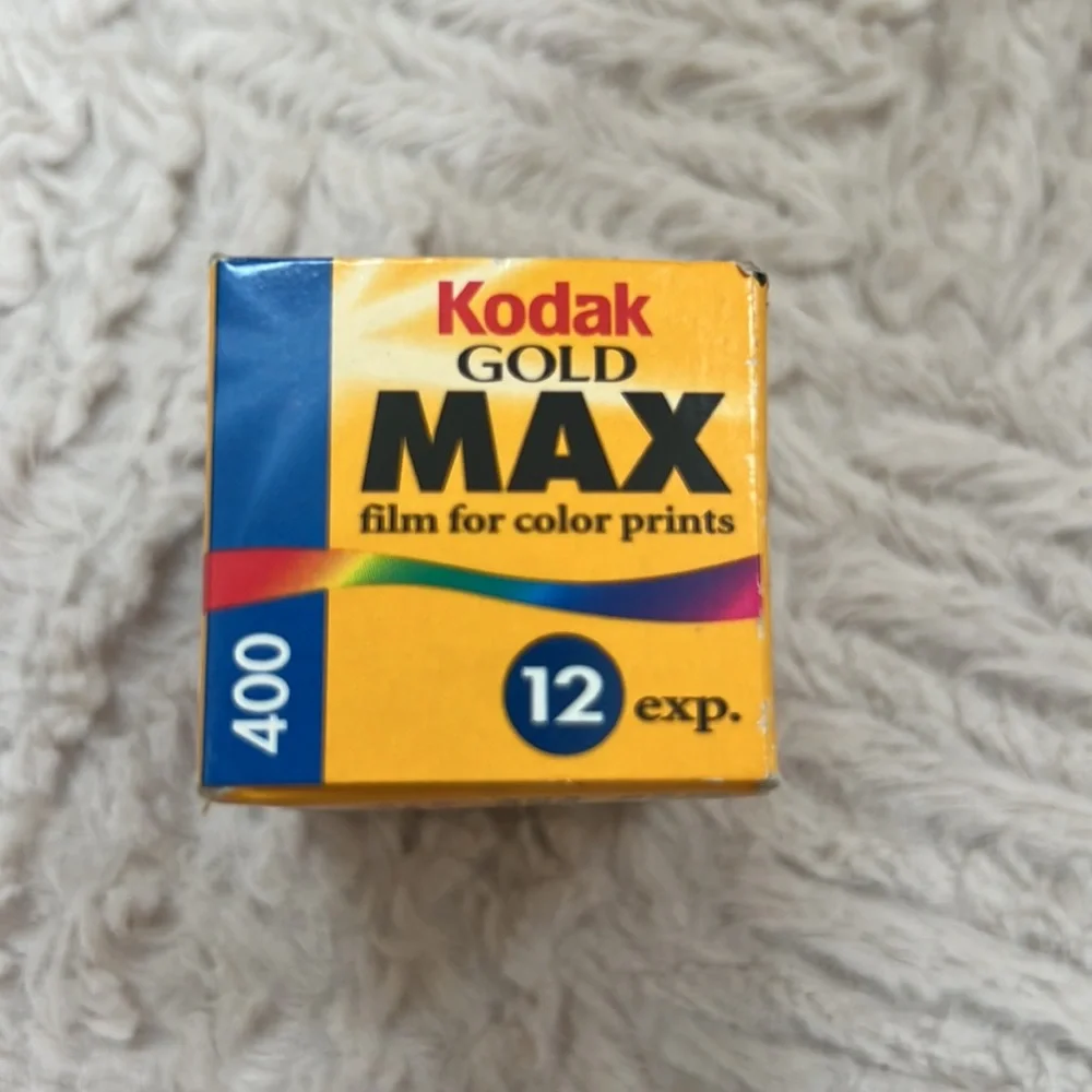 Kodak Gold Max 400 12 exp. film - new in box, vintage expired
